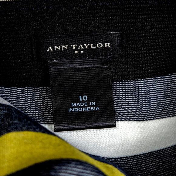 Ann Taylor Women’s Skirt Nautical Preppy Classic Striped Knit Mini White Size 10 - Picture 5 of 6